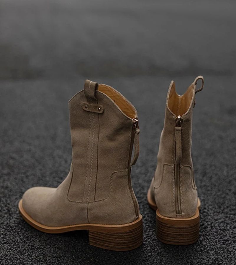Rodeo | Botines de 100% Cuero Velour y Suela de Tendón de Buey
