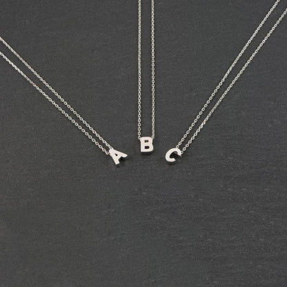 Collar Inicial Personalizado Minimalista en Oro o Plata