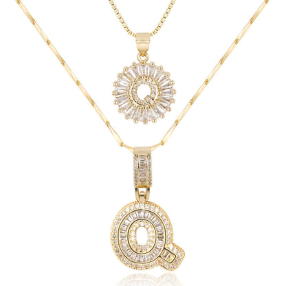 Set de 2 Collares con Inicial y Brillo