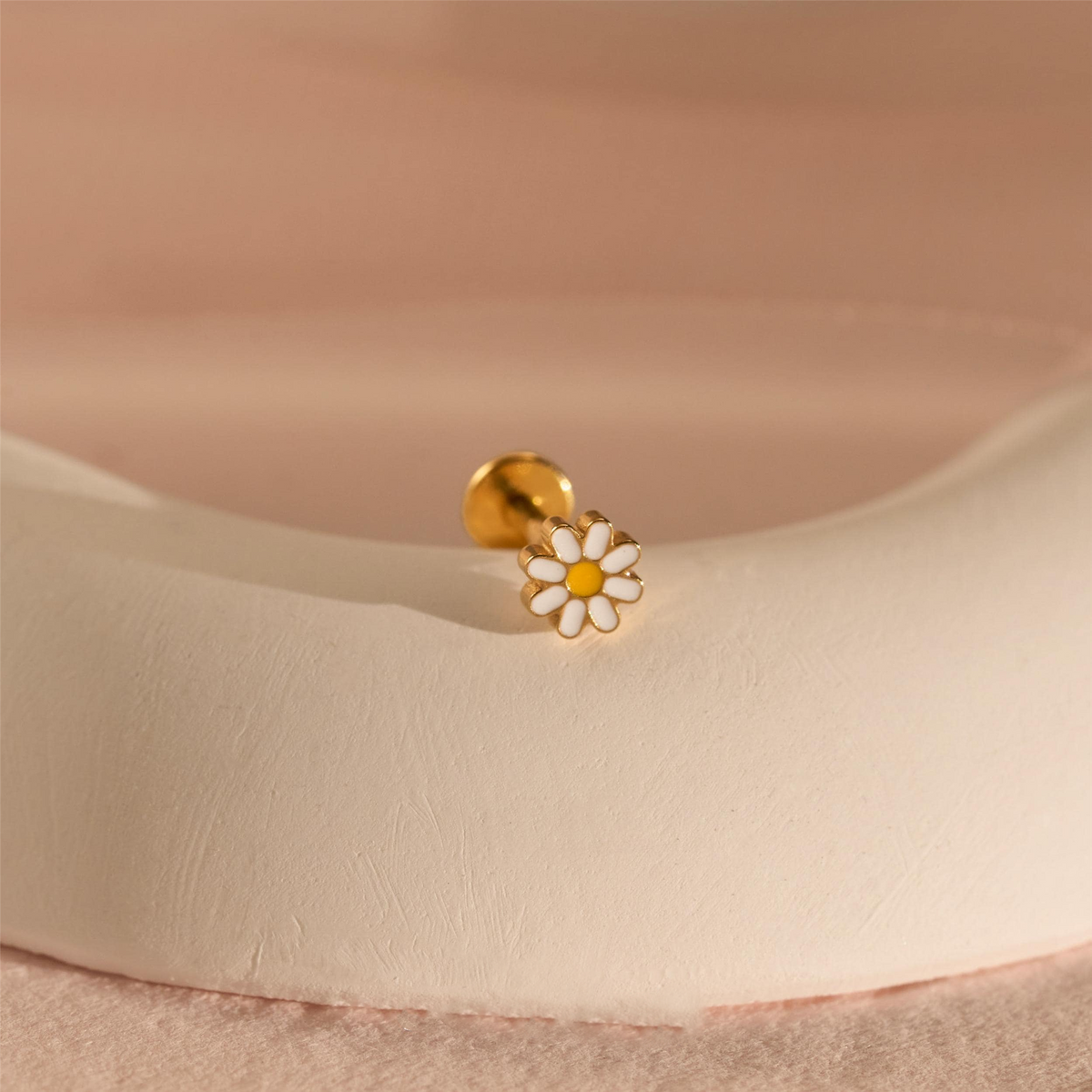 Pendientes de Bolita en Forma de Margarita