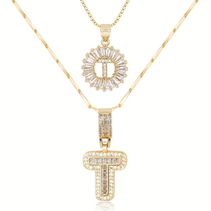 Set de 2 Collares con Inicial y Brillo