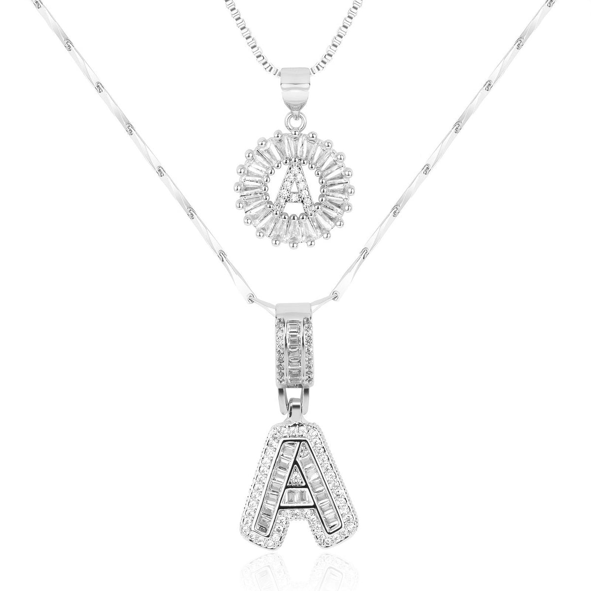 Set de 2 Collares con Inicial y Brillo