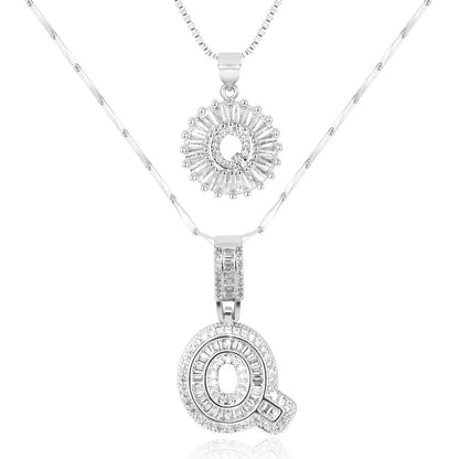Set de 2 Collares con Inicial y Brillo