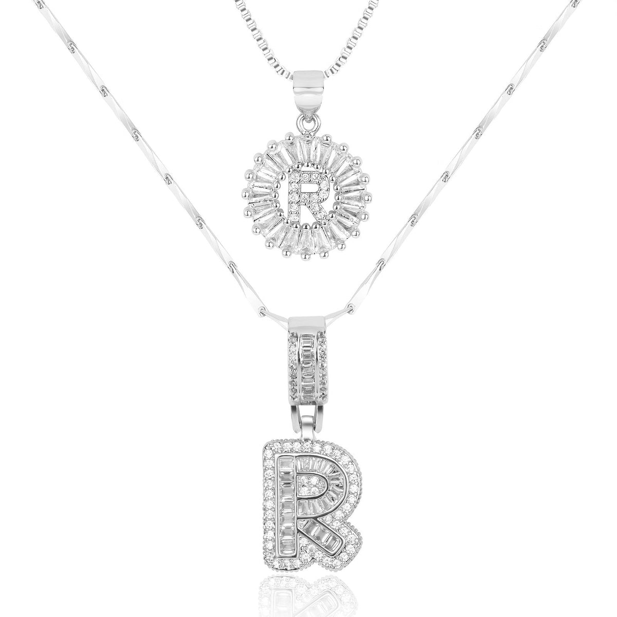 Set de 2 Collares con Inicial y Brillo