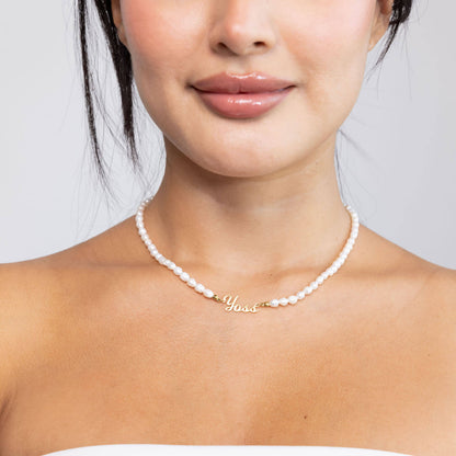 Collar con Nombre de Perla de Agua Dulce Personalizado