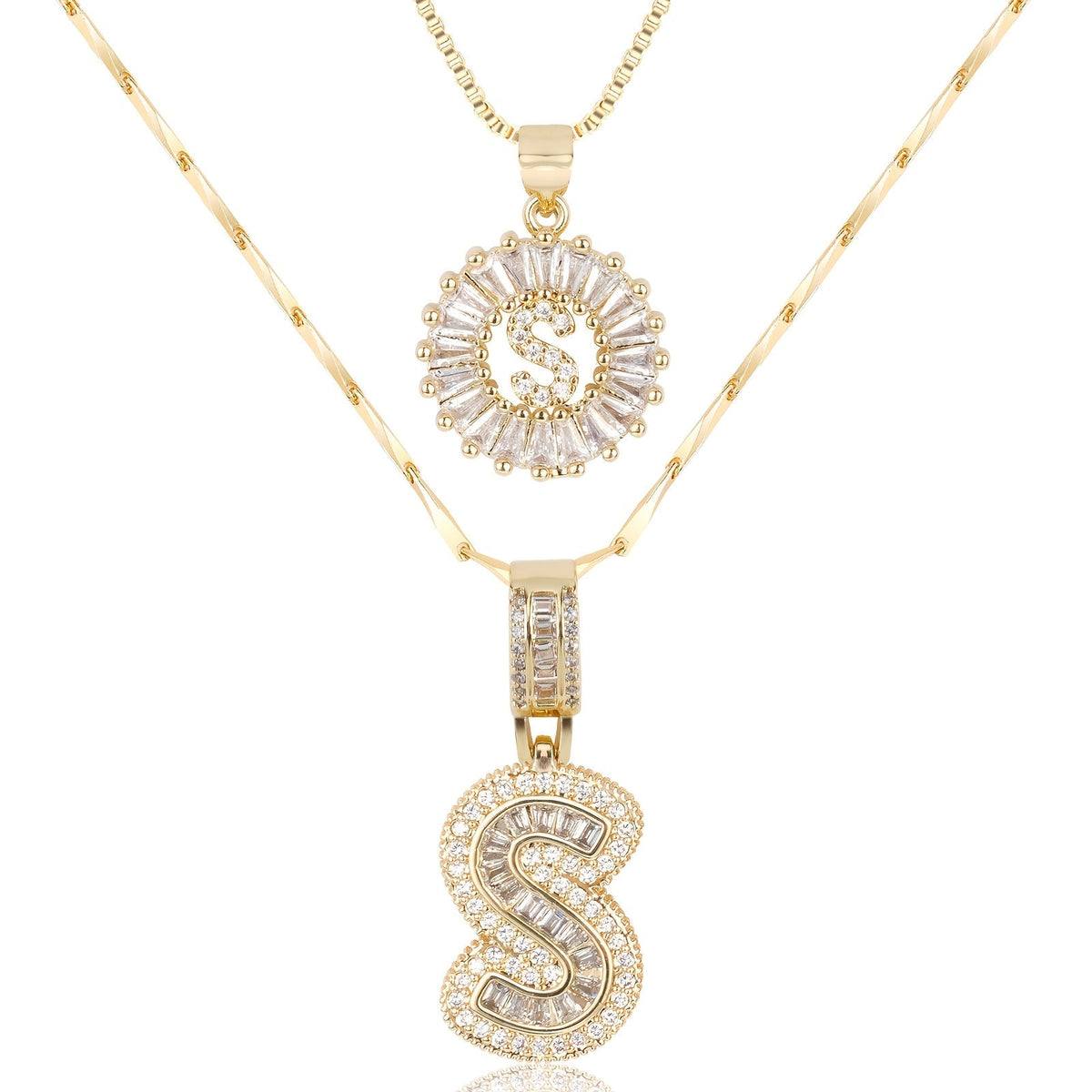 Set de 2 Collares con Inicial y Brillo