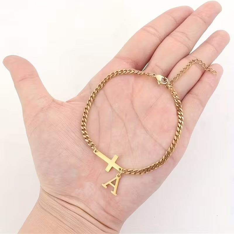 Pulsera con Inicial y Cruz