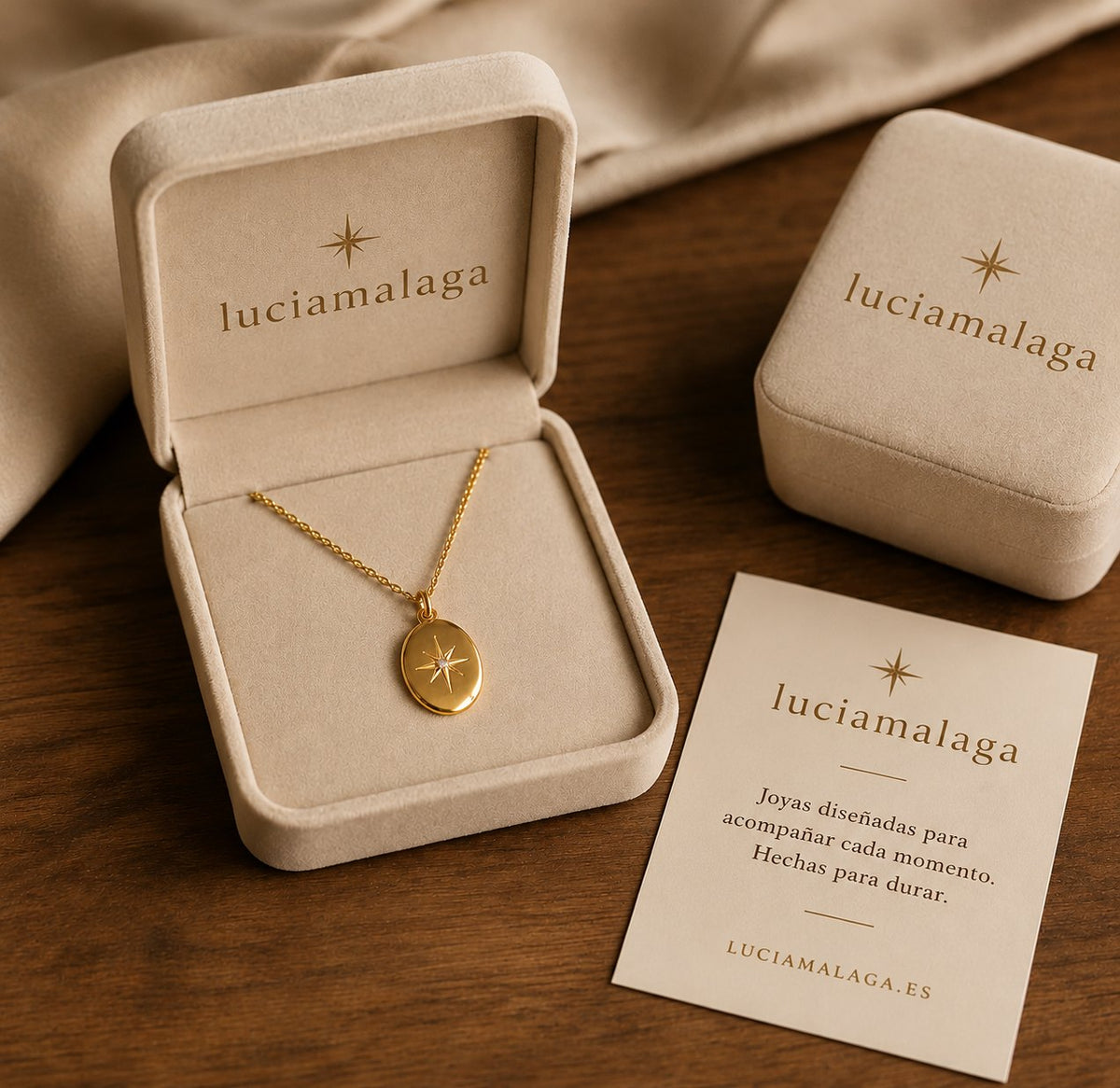 Joyas luciamalaga en su caja