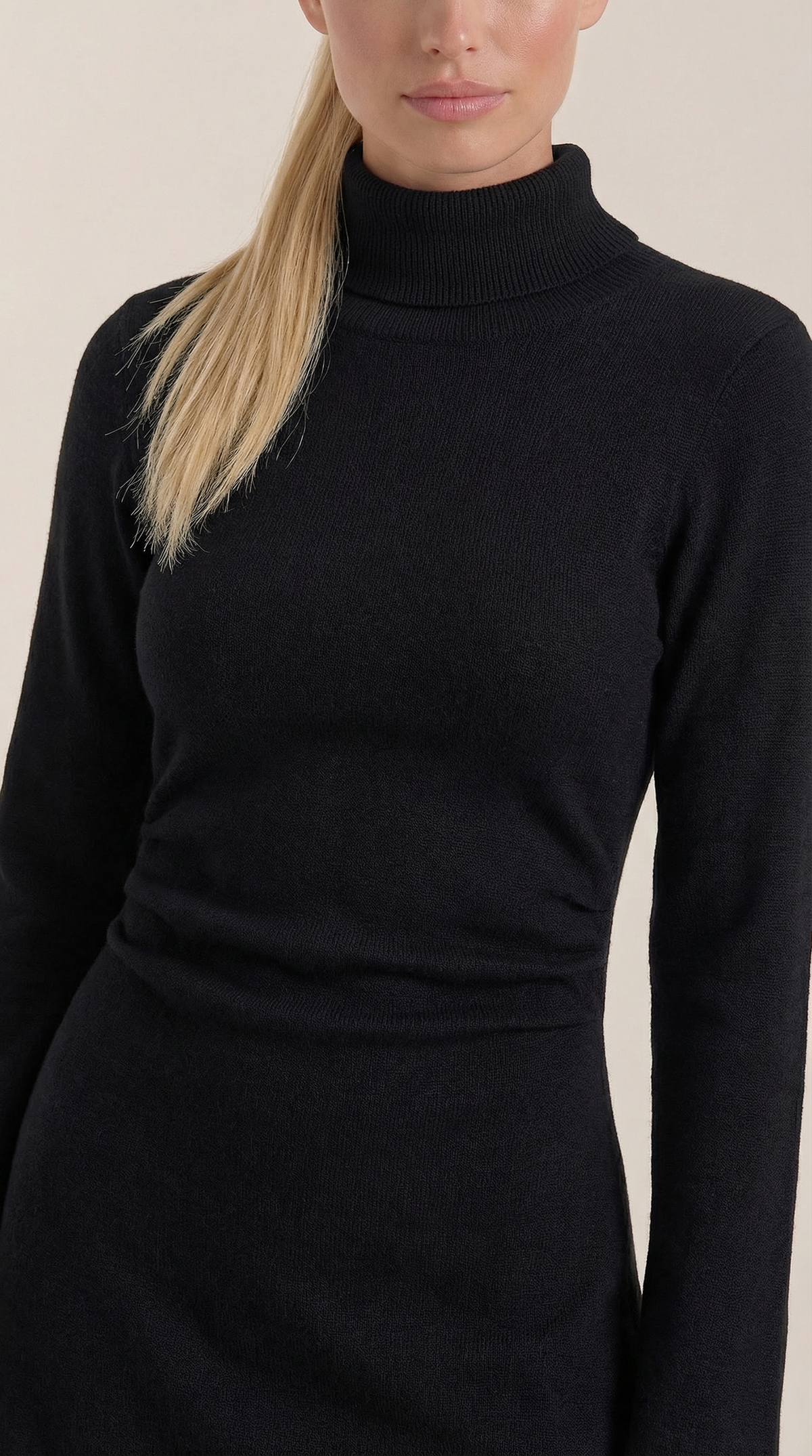 Geneva | Vestido Mini de Punto con Cuello Alto