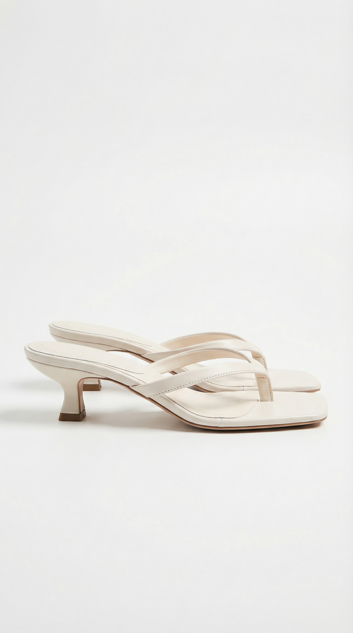 Jessica | Sandalias de Dedo con Tacón Kitten