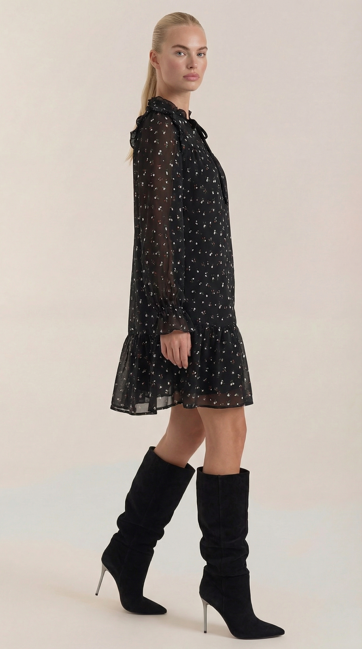 Katie | Vestido Corto con Volantes