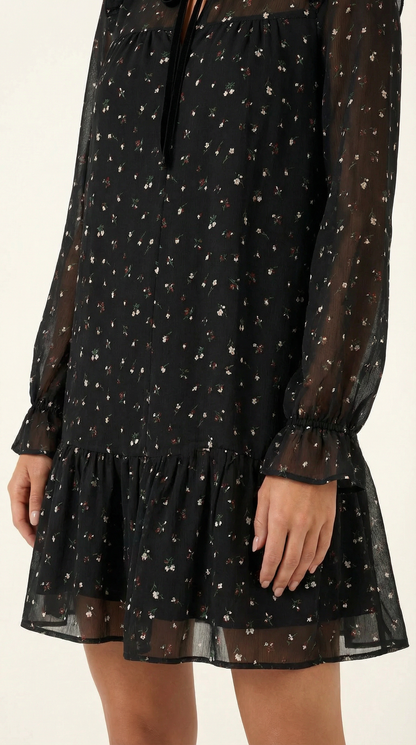 Katie | Vestido Corto con Volantes