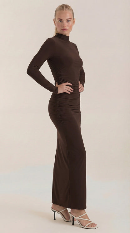Krista | Vestido Maxi de Cuello Alto