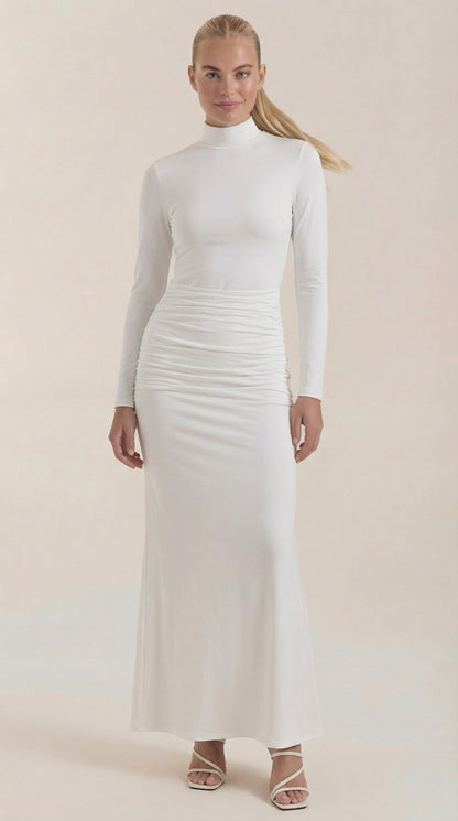 Krista | Vestido Maxi de Cuello Alto