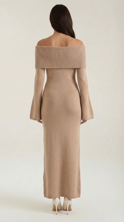Quinlan | Vestido Largo Ajustado con Hombros Descubiertos