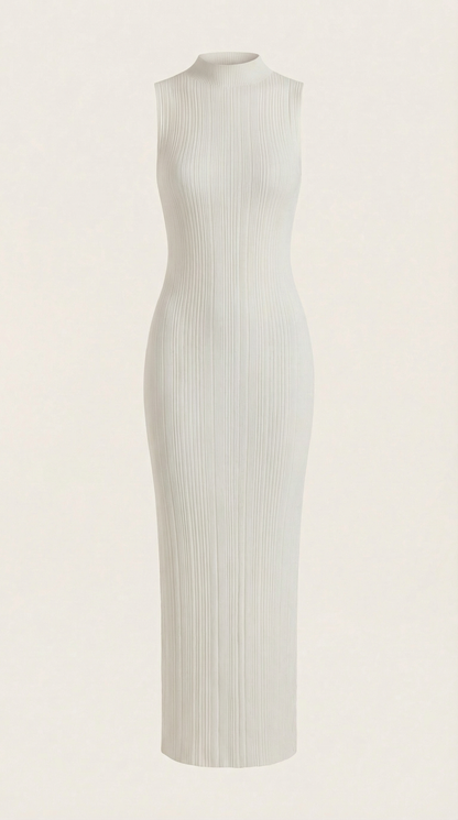 Sonia | Vestido Midi Ajustado de Cuello Alto