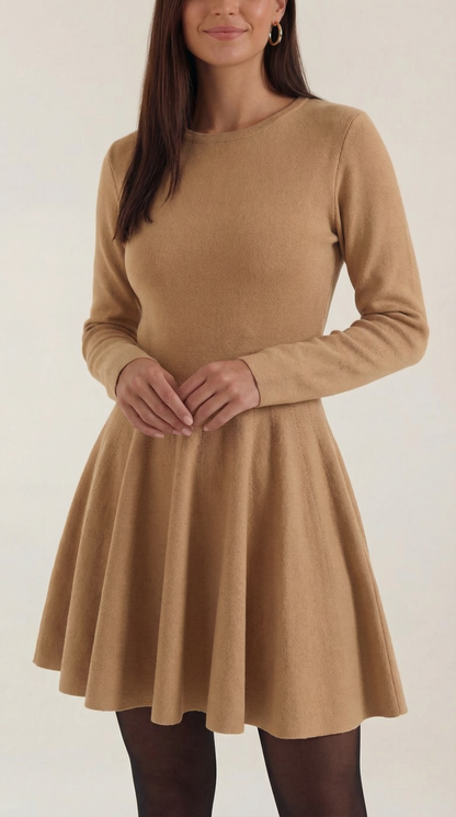 Tiffany | Vestido Corto con Mangas Largas y Pliegues