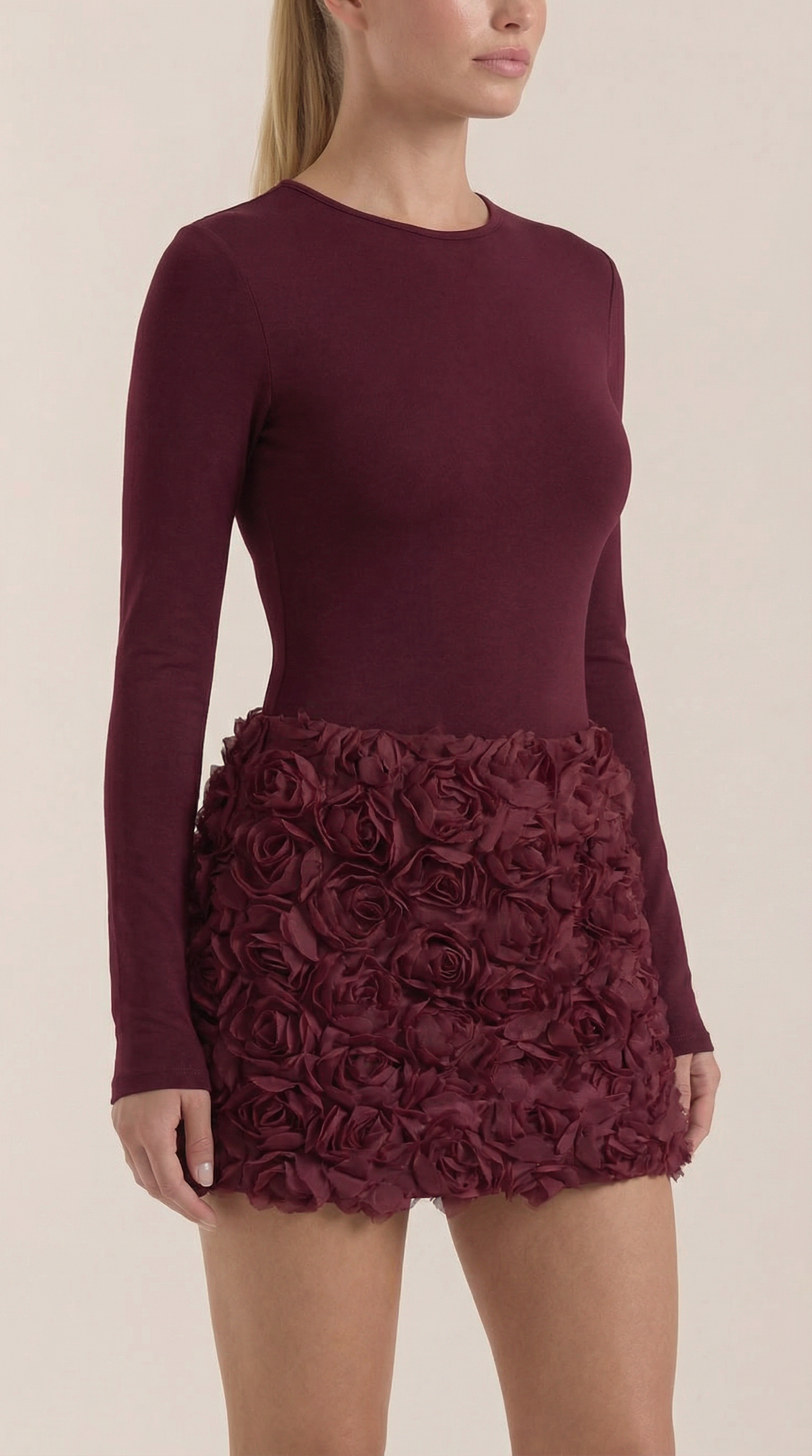 Tonya | Vestido Mini con Textura Floral