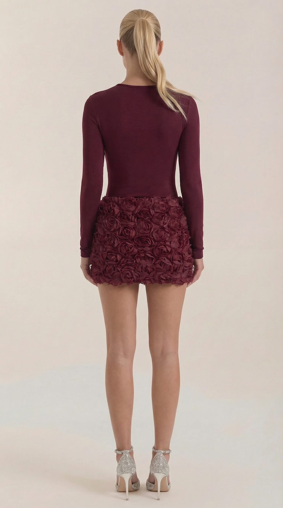 Tonya | Vestido Mini con Textura Floral