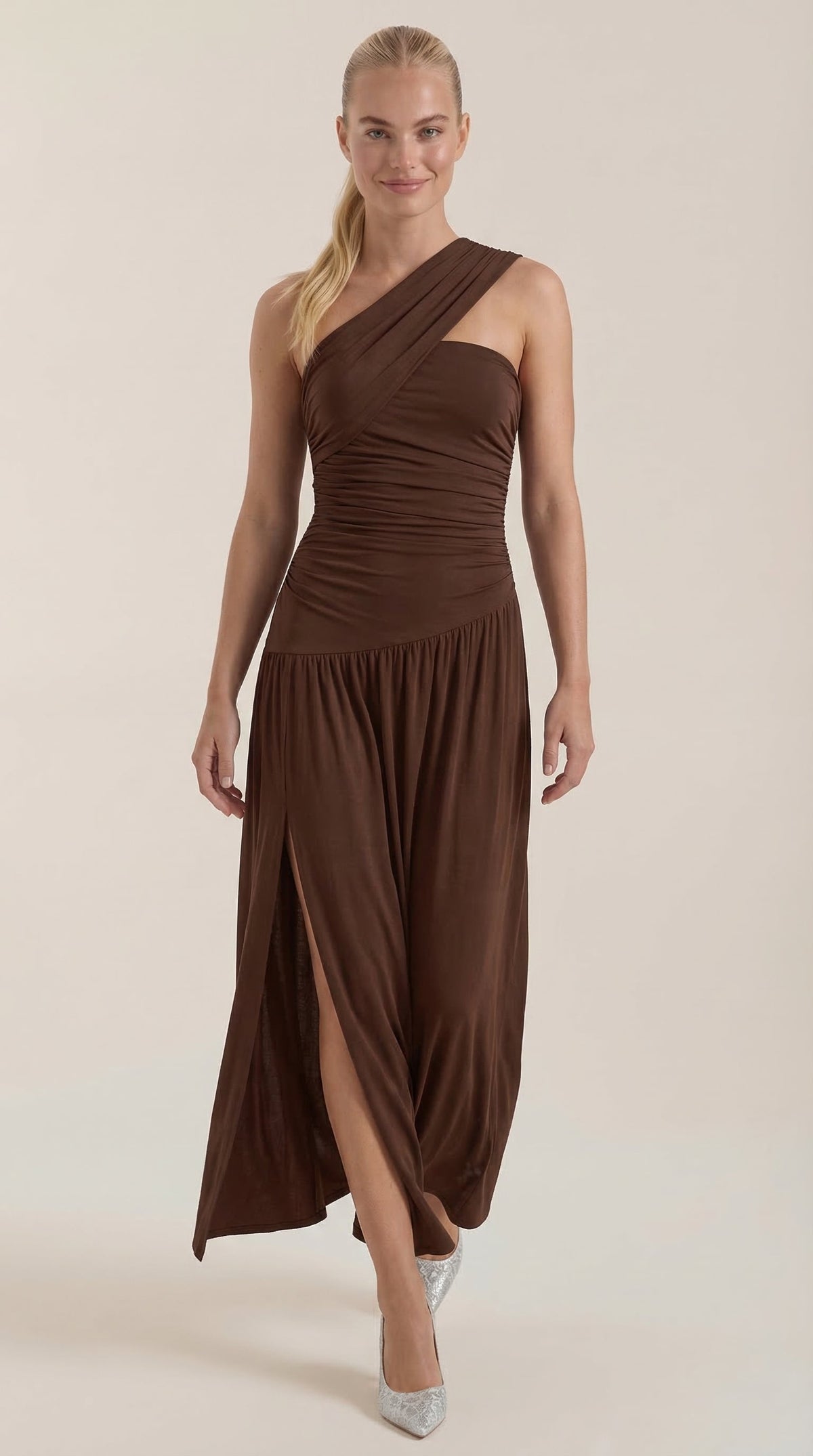 Enid | Vestido Maxi Asimétrico de Un Hombro