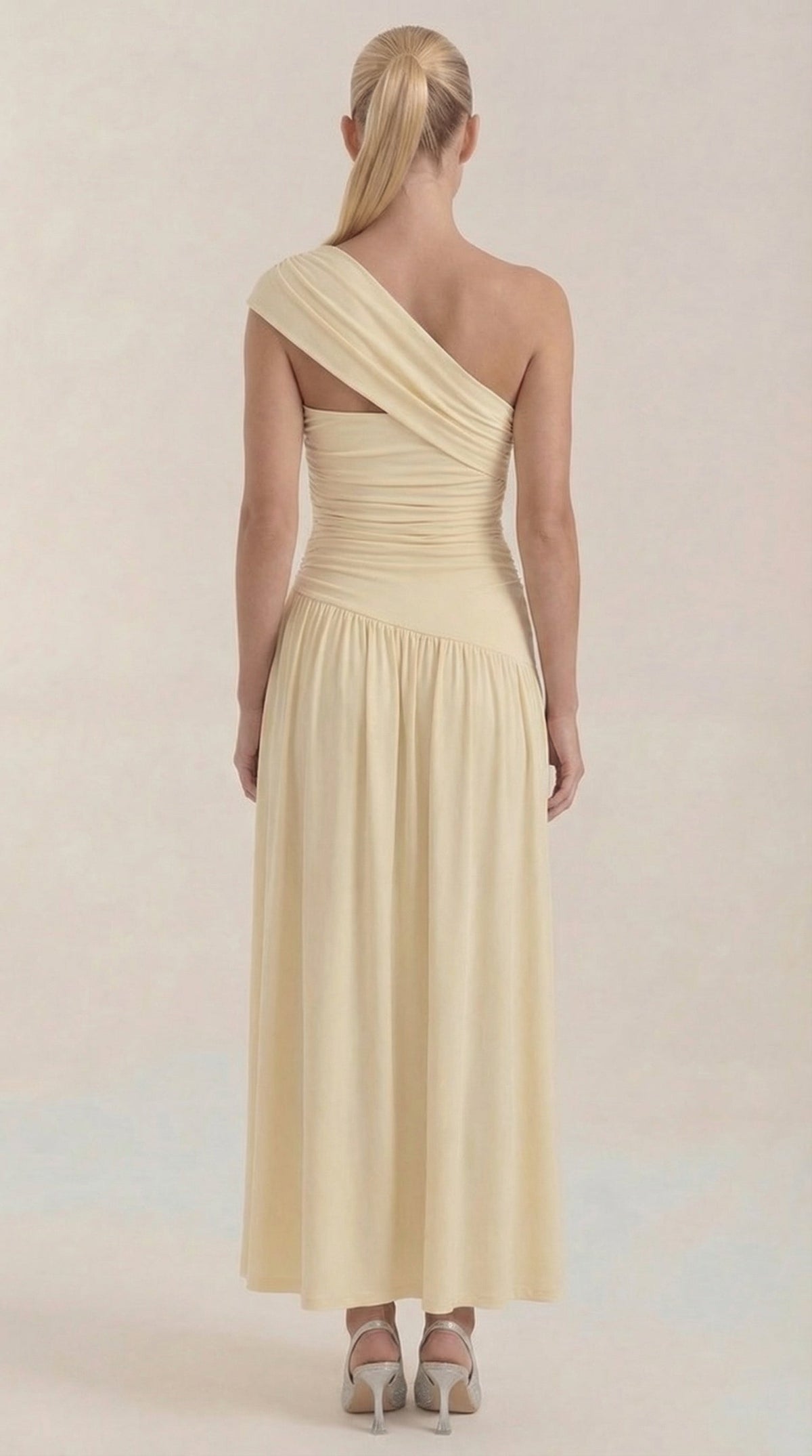 Enid | Vestido Maxi Asimétrico de Un Hombro