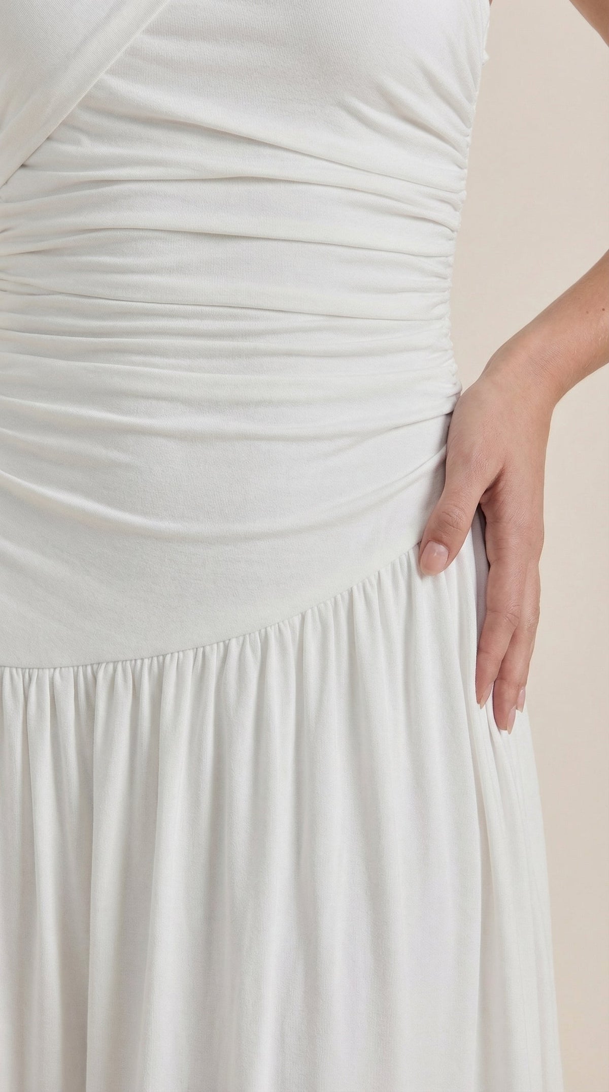 Enid | Vestido Maxi Asimétrico de Un Hombro